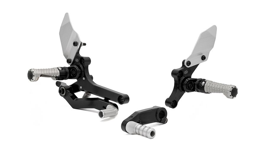 BMW R12nineT & R12 Footrest system