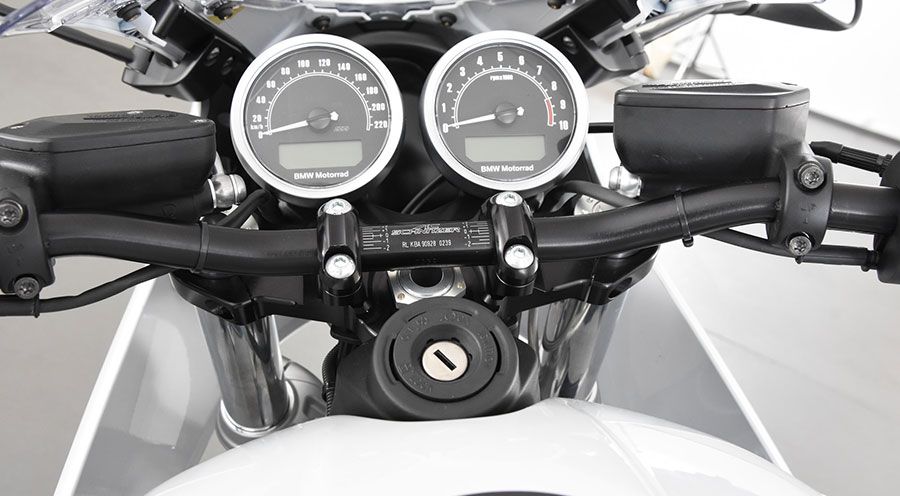 Superbike handlebars for BMW RnineT Racer | Motorcycle Accessory Hornig